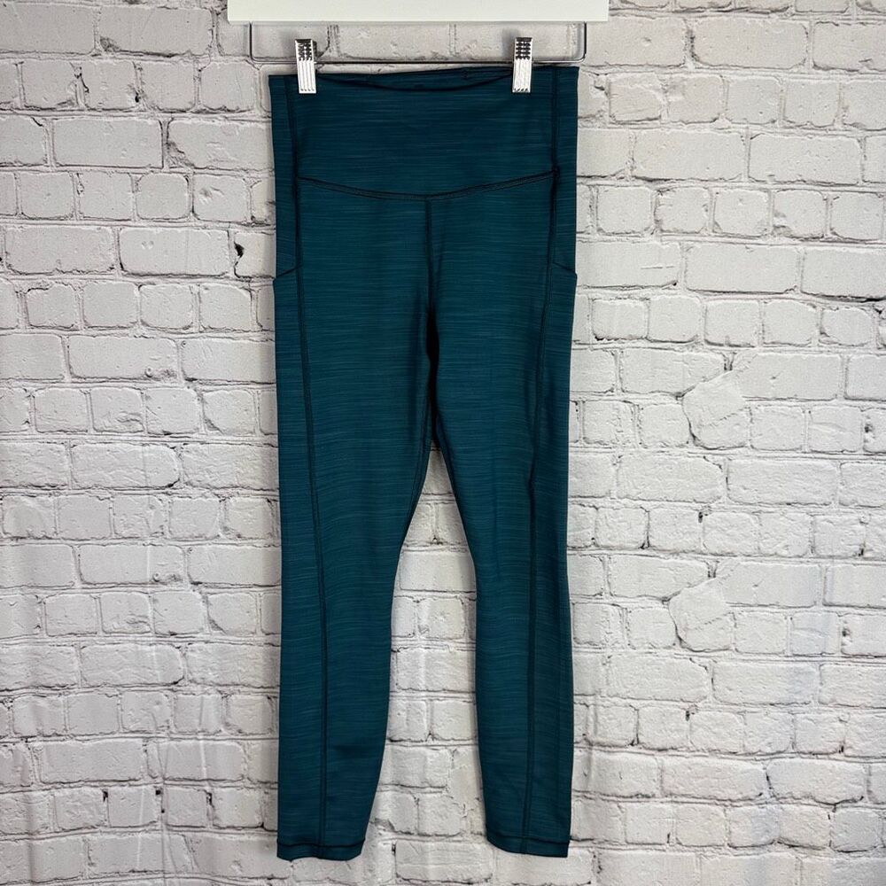 Athleta Ultimate Stash Pocket 7/8 Legging Size XS